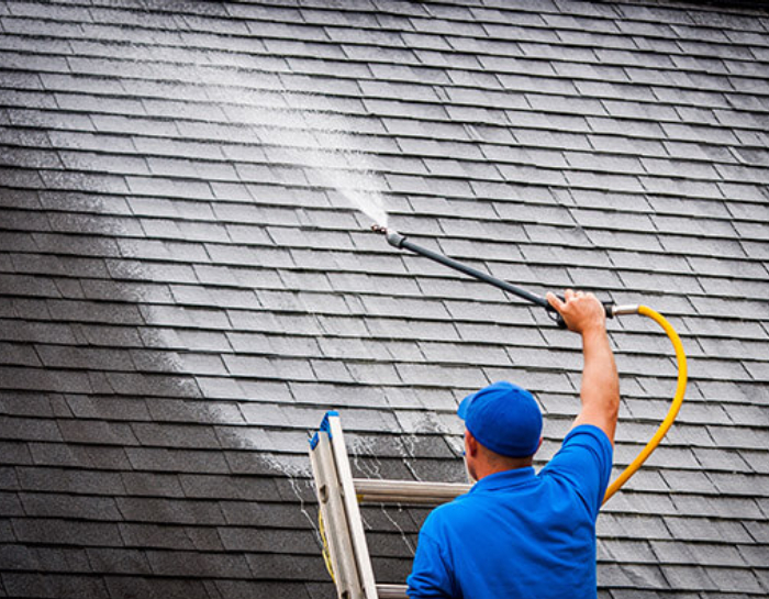 roof cleaning services in Darwin and nearby areas